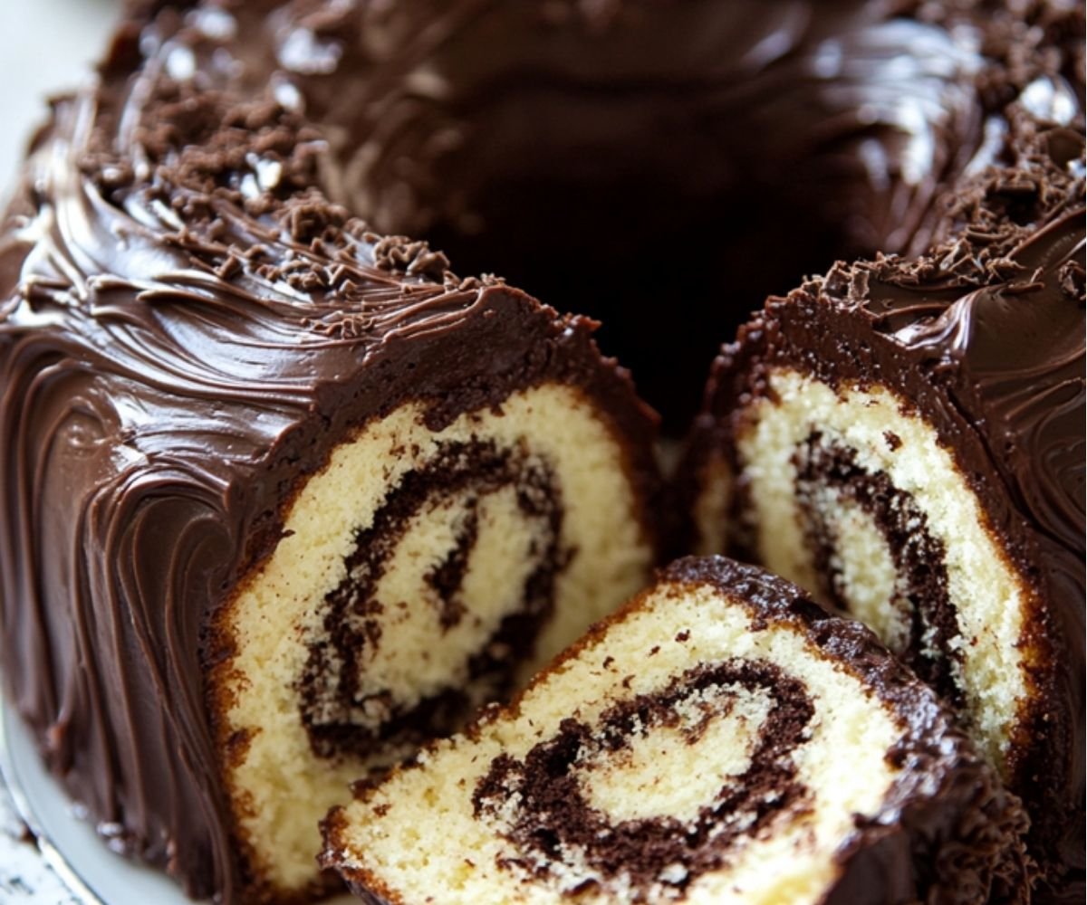 Marbled Chocolate Ring Cake