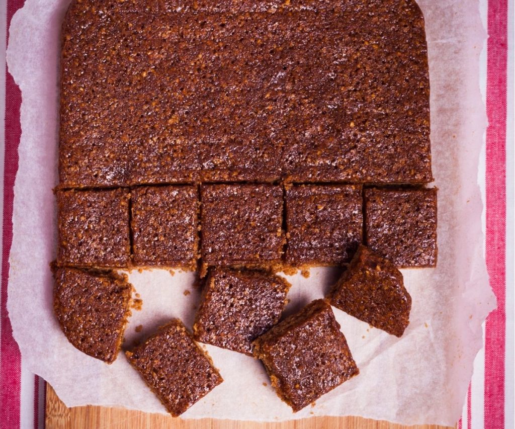 Mary Berry's Traditional Parkin