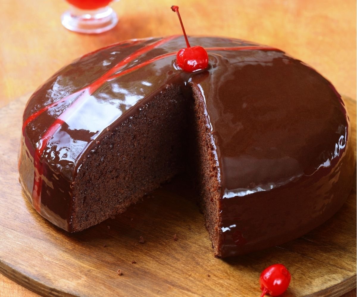 Chocolate Mirror Cake