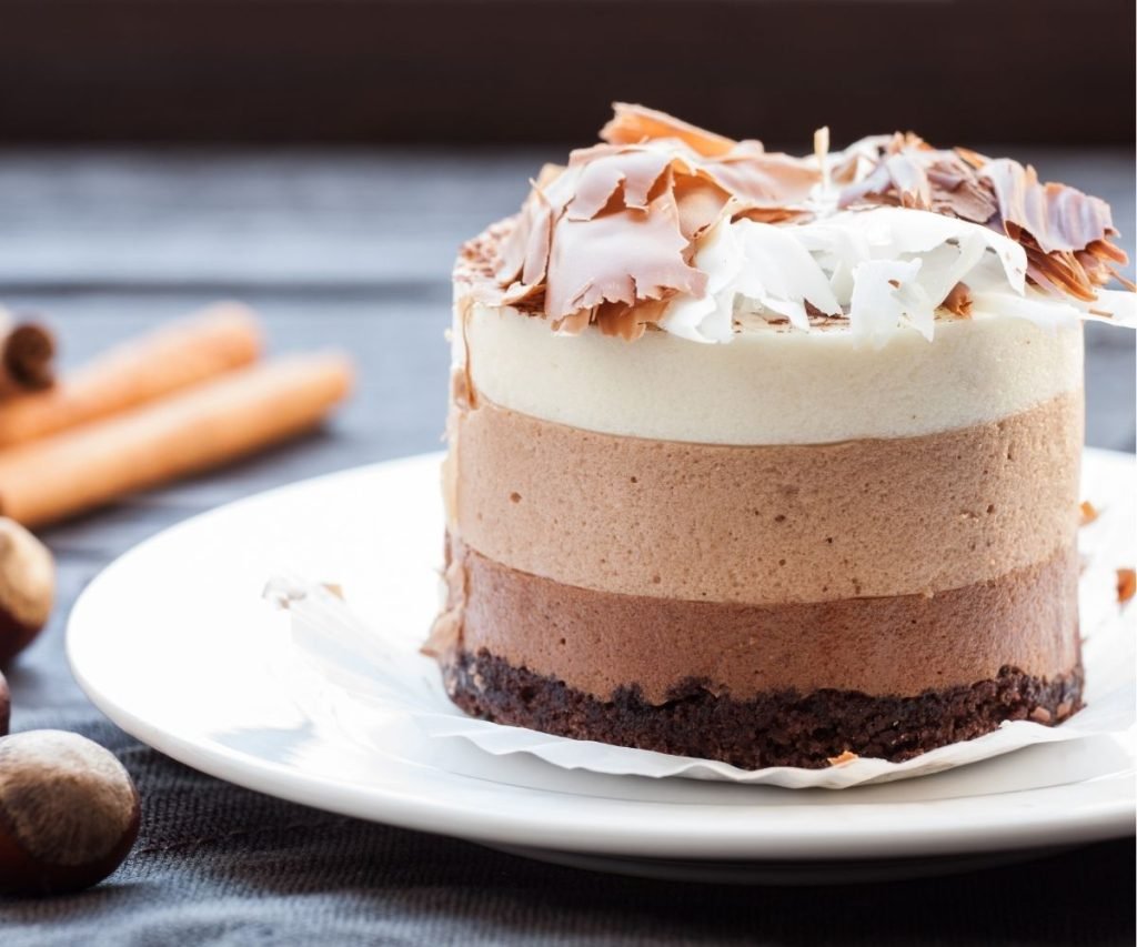 Mary Berry Chocolate Mousse Cake: A Show-Stopping Dessert - Pure Delicious