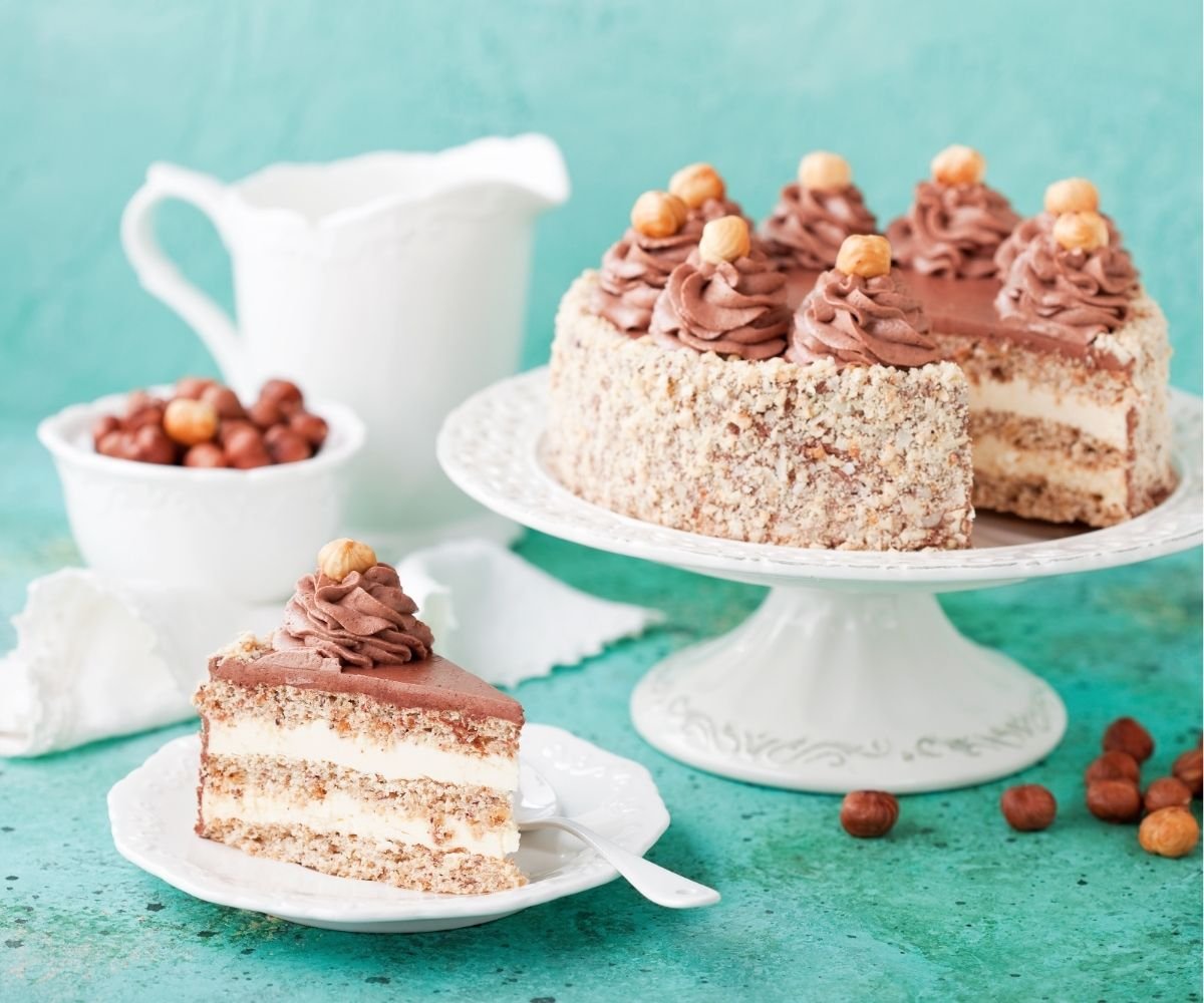 Hazelnut Meringue Cake