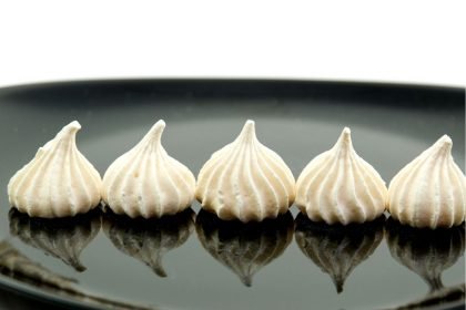 mary berry meringues