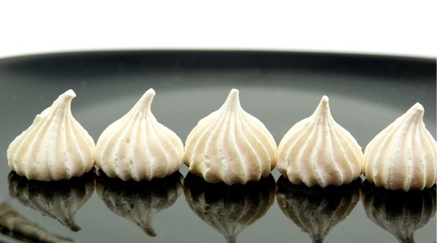 mary berry meringues