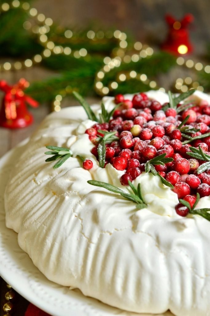 Pavlova-Inspired Christmas Cake