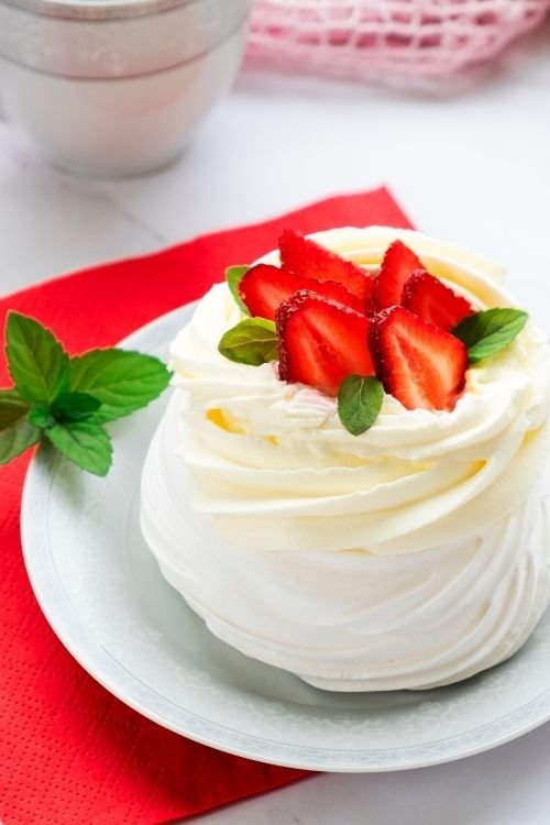 Strawberry Pavlova