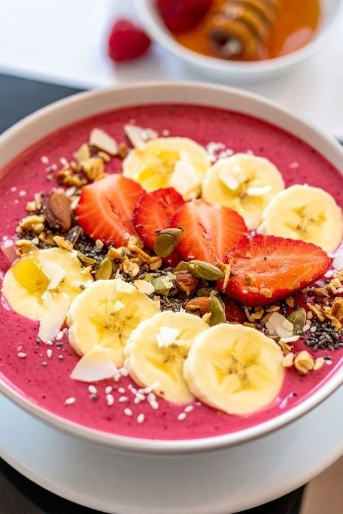Strawberry and Banana Smoothie Bowl