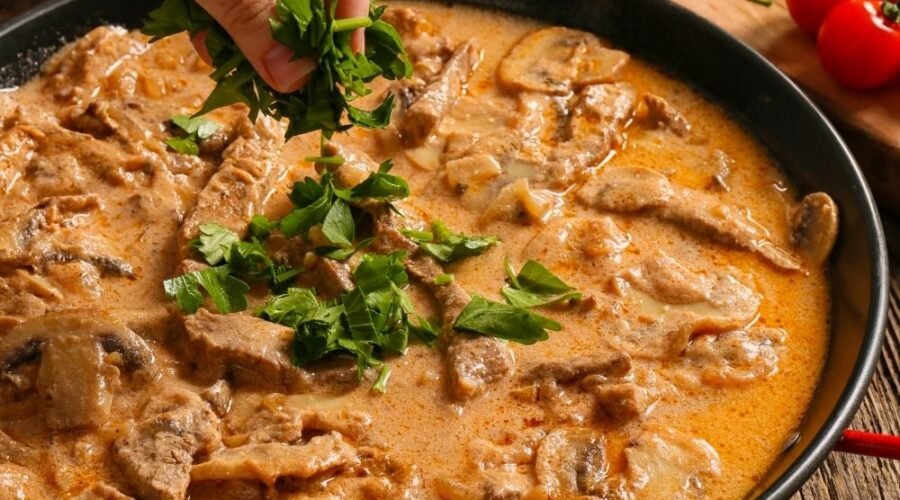 mary berry beef stroganoff