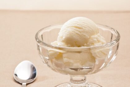 Mary Berry Quick vanilla ice cream