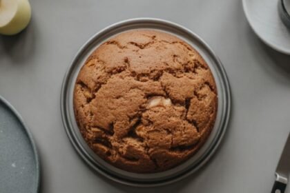 Gluten Free Apple Cinnamon Cake